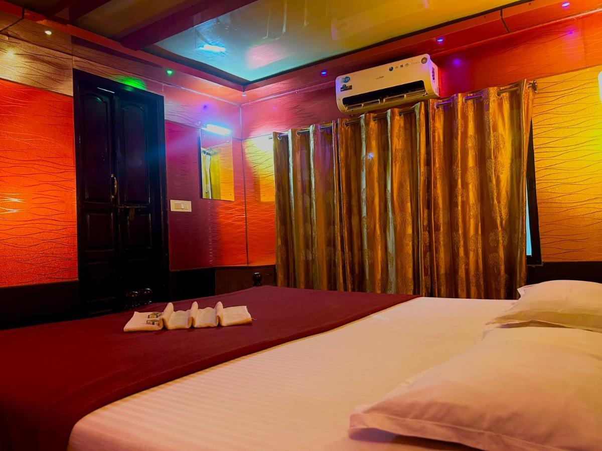 Harmony Houseboats Hotel Alappuzha Exterior foto