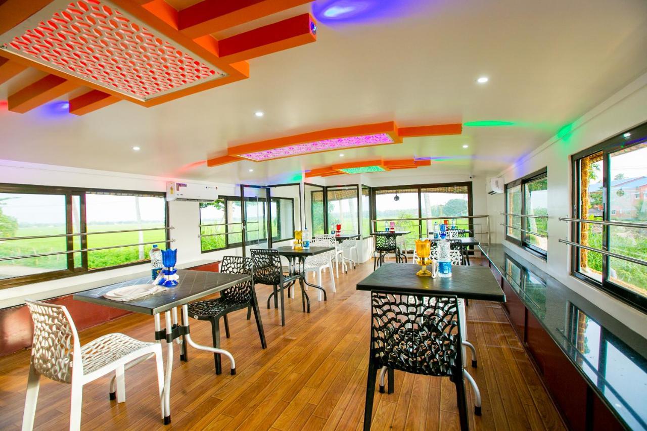 Harmony Houseboats Hotel Alappuzha Exterior foto